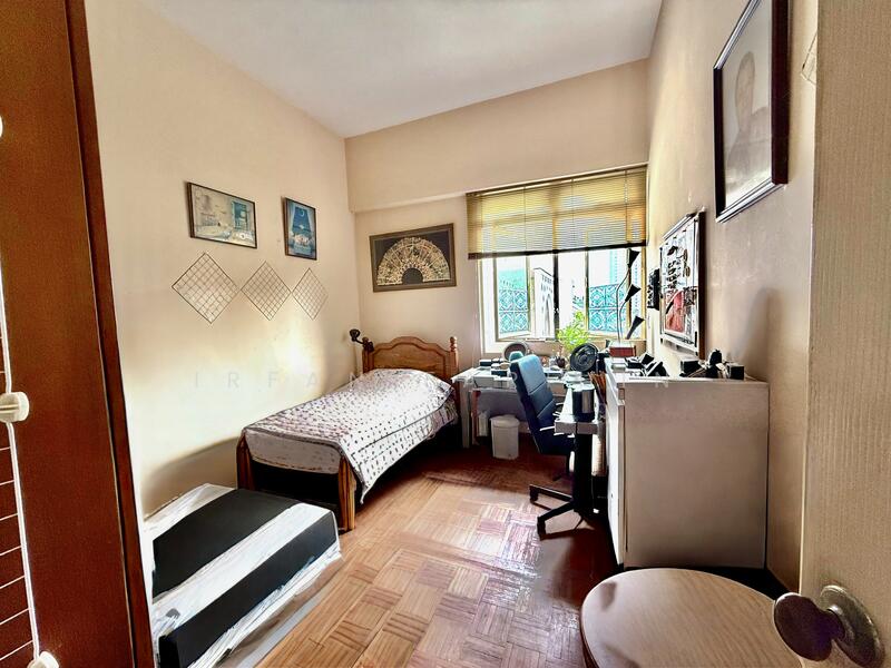 For Sale - The Baycourt