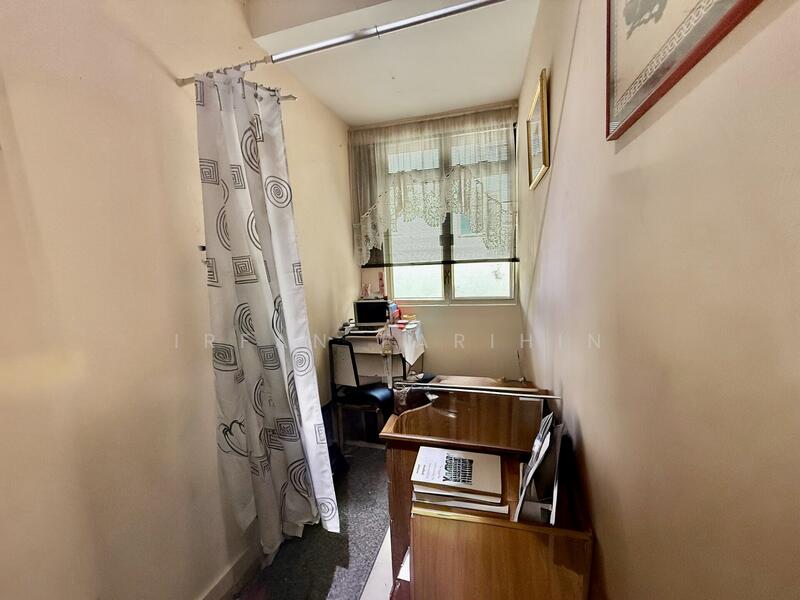 For Sale - The Baycourt