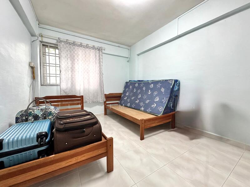 For Sale - 602 Yishun Street 61