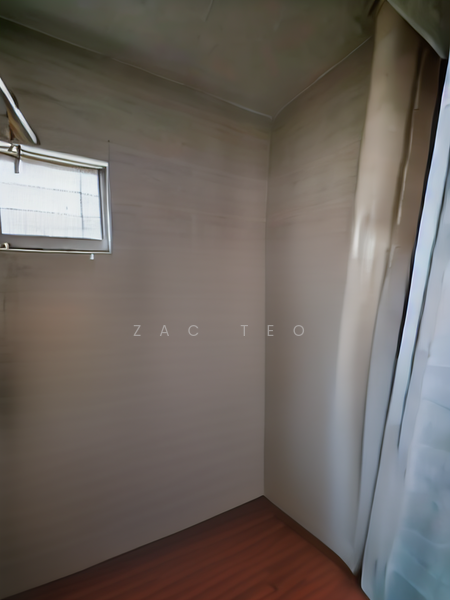 For Sale - 550 Jurong West Street 42