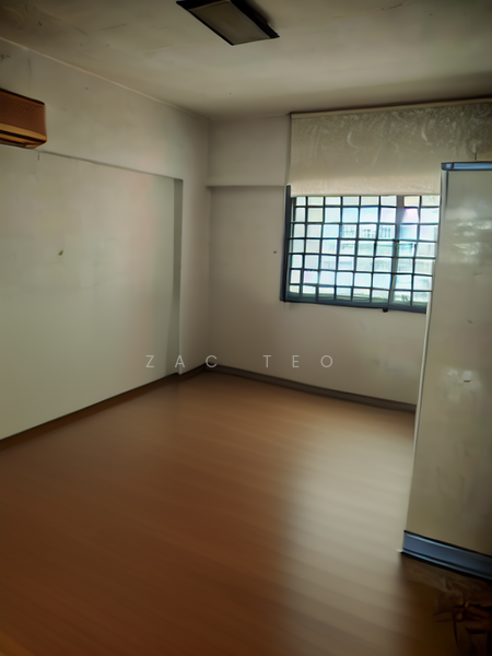 For Sale - 550 Jurong West Street 42