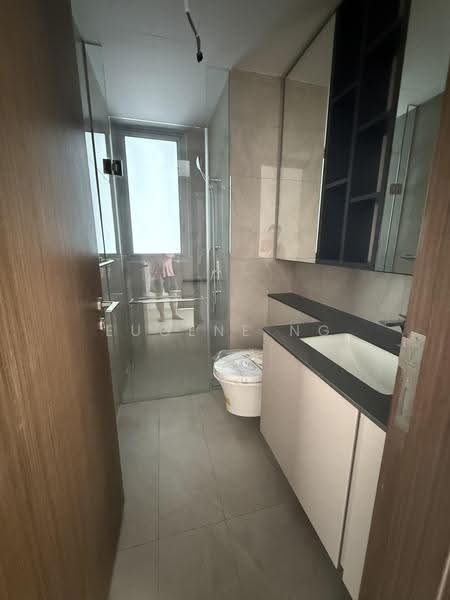 Grand Dunman, 18 Dunman Road, East Coast / Marine Parade, 3 Bedrooms, 958 sqft, Condominium For Sale, by Eugene Ng, 60168999 - Bathroom - PropertyGuru.com.sg