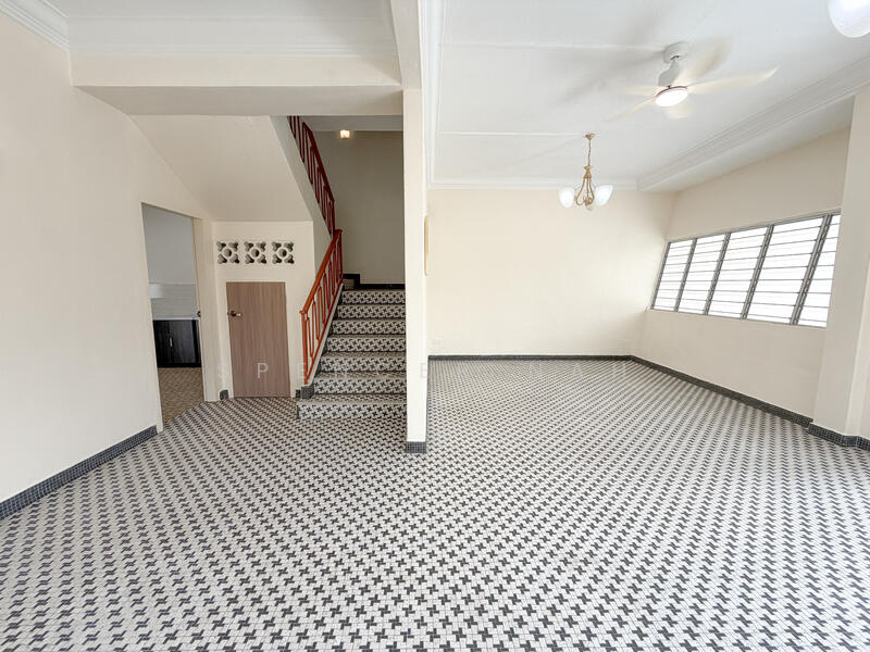 For Rent - Bena Park