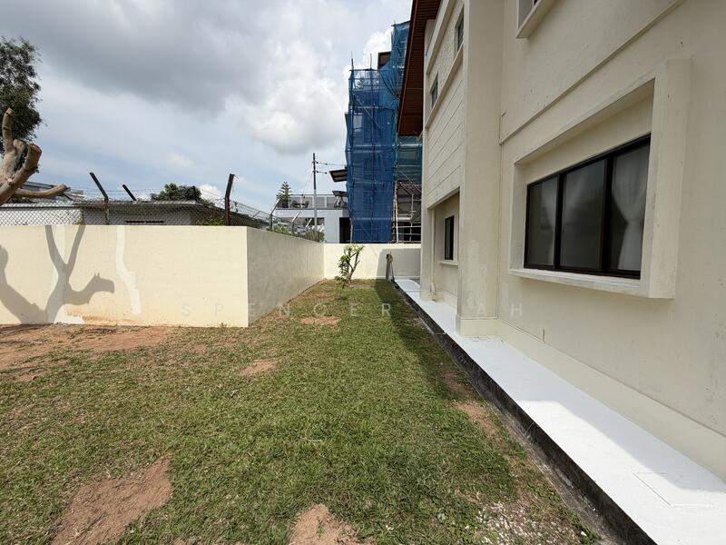 For Rent - Bena Park