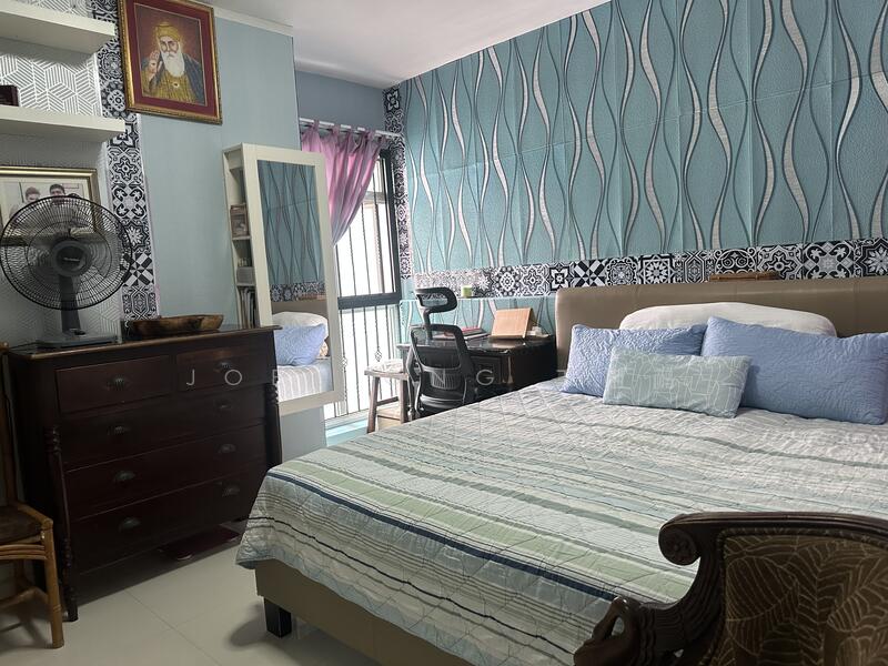 For Sale - 383 Bukit Batok West Avenue 5