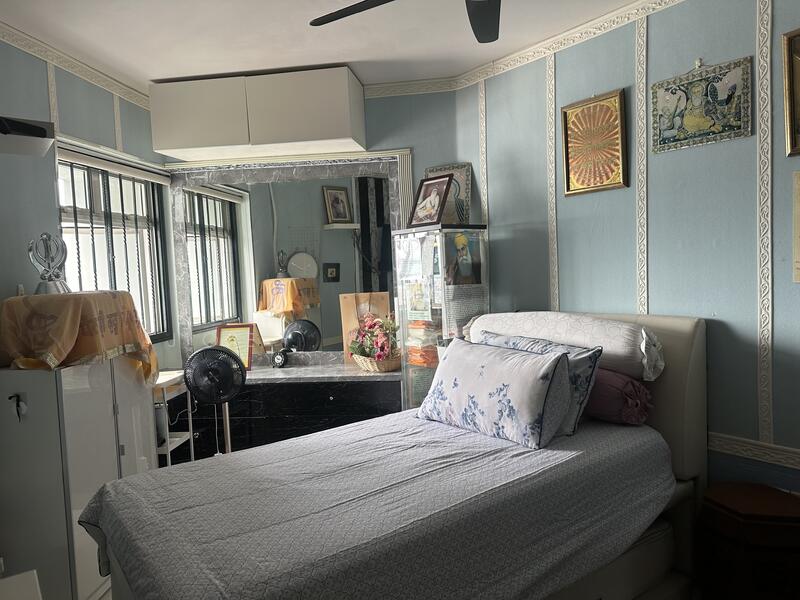 For Sale - 383 Bukit Batok West Avenue 5