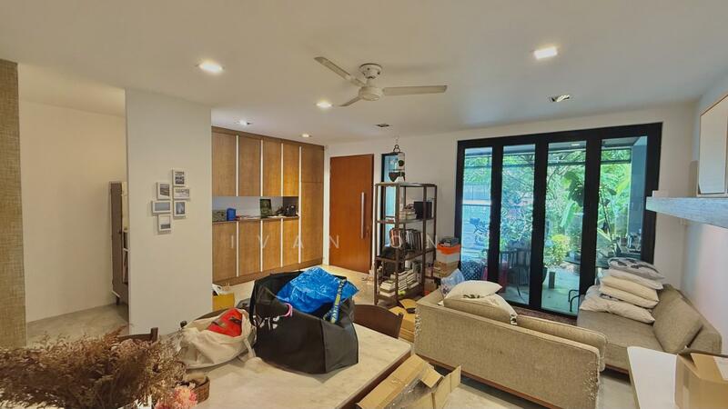 For Rent - Springwood Terraced House for Rent | 5 Mins to MRT