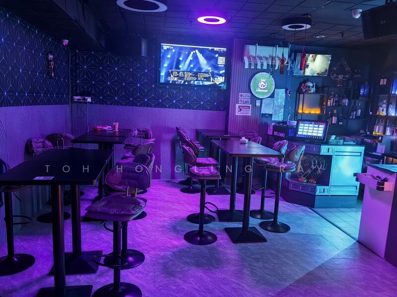 Few KTV Available I With P.E I 1 Call view 3 unit I Start Business fast, , 400 sqft, Shop / Shophouse For Rent, by Toh HongLing Rayy, 60169192 - Others - CommercialGuru.com.sg