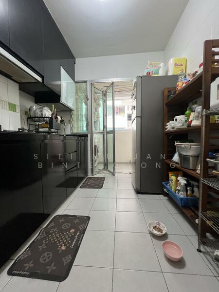 For Sale - 331C Anchorvale Street