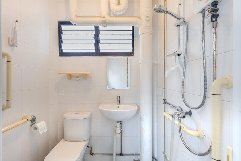 Unit 2 Toilet 3