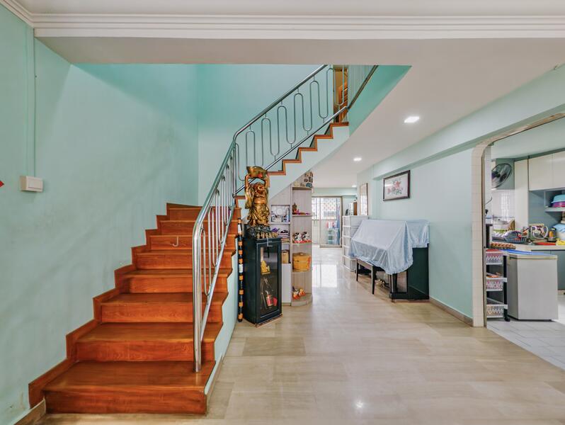 For Sale - 325 Jurong East Street 31