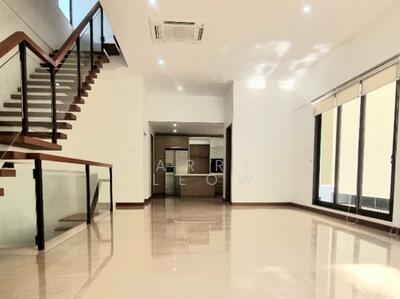 For Sale - Lornie 18