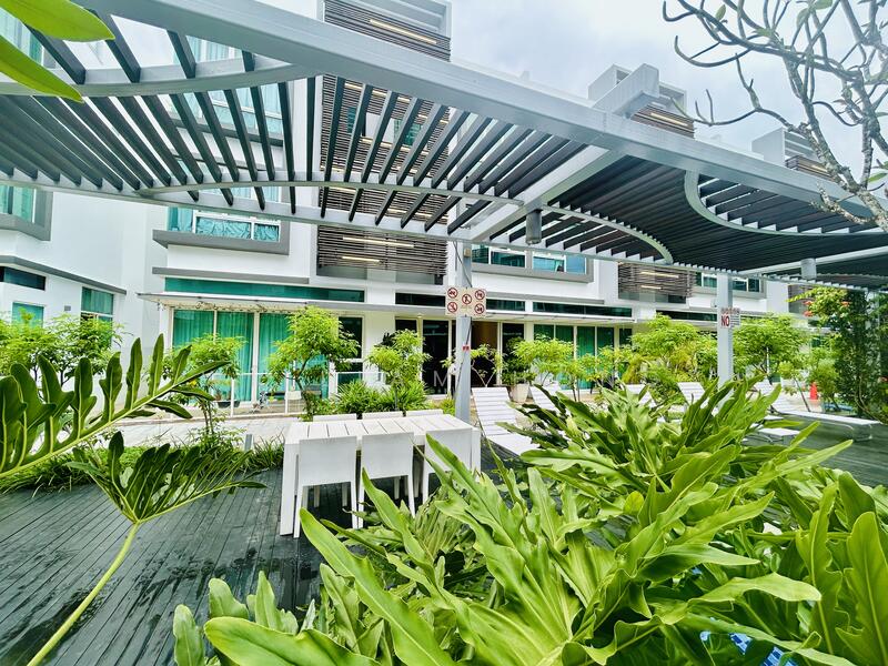For Sale - $9xx psf renovated 4 Storey cluster house + Attic @ Cabana
