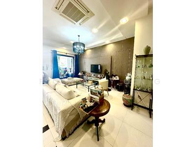 For Sale - Almost SOLD! Great Buy! 5 Mins To MRT!