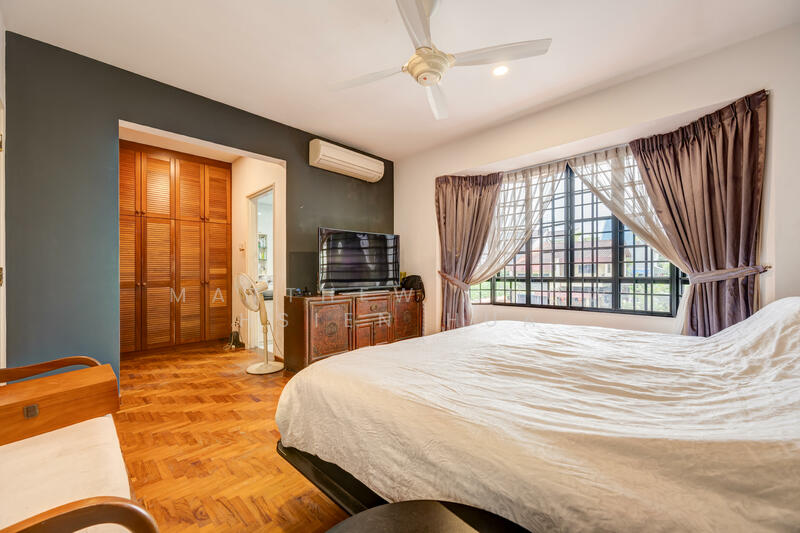 For Sale - Tamarind road