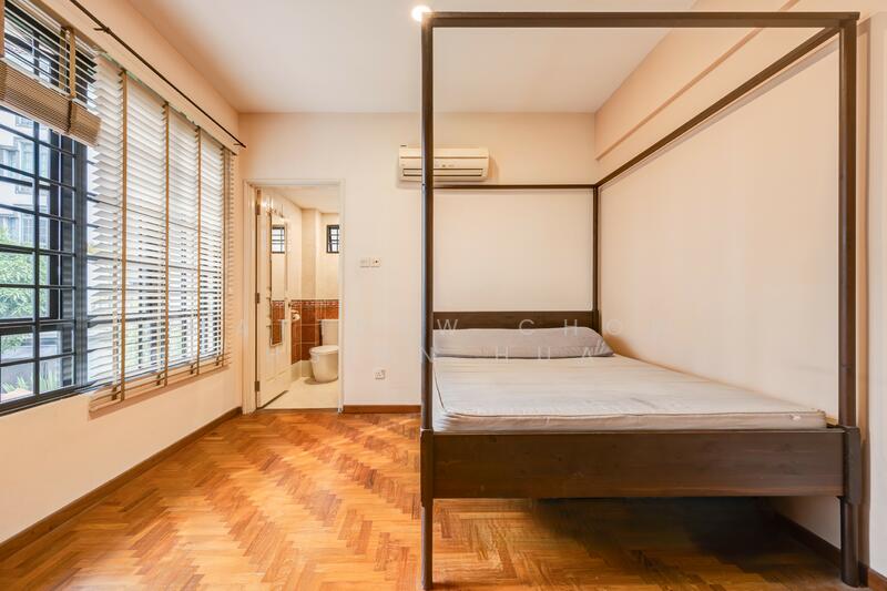 For Sale - Tamarind road