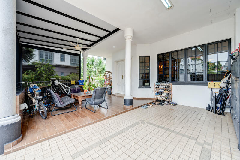 For Sale - Tamarind road