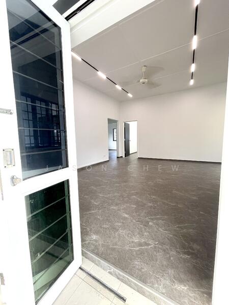 Spacious and Squarish Living