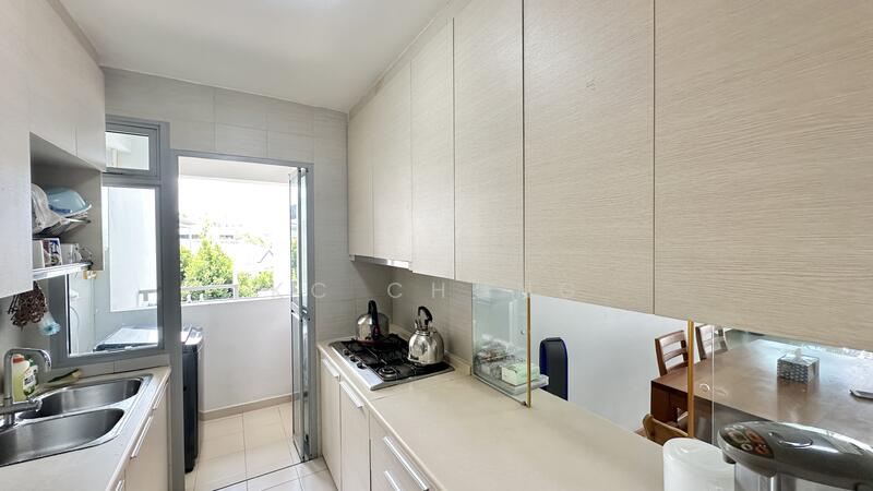 Parc Lumiere DBSS, Corner Unit, Balcony, Greenery, Kitchen