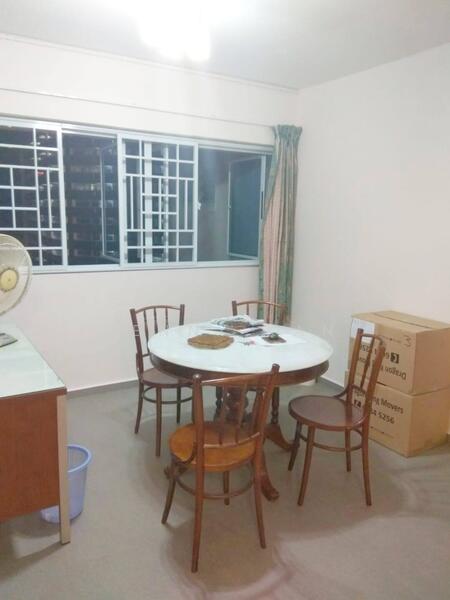 For Rent - 260 Tampines Street 21