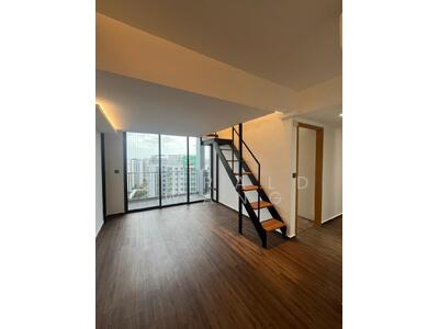 For Rent - Prive