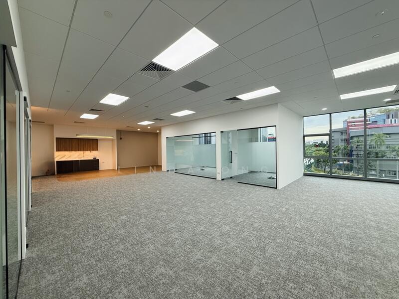 161 Kallang Way, 161 Kallang Way, 2,734 sqft, Factory / Workshop (B2) For Rent, by Linda Ong, 60170076 - CommercialGuru.com.sg