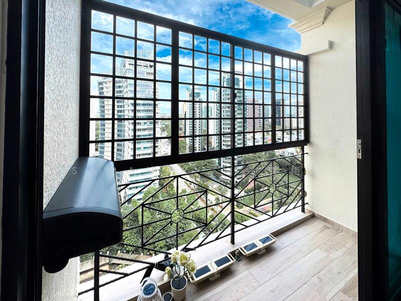 For Sale - Spring Grove