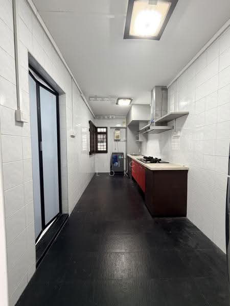 142 Lorong 2 Toa Payoh, 142 Lorong 2 Toa Payoh, Balestier / Toa Payoh, 3 Bedrooms, 968 sqft, HDB Flat For Rent, by Patricia Lok, 60170429 - Kitchen - PropertyGuru.com.sg