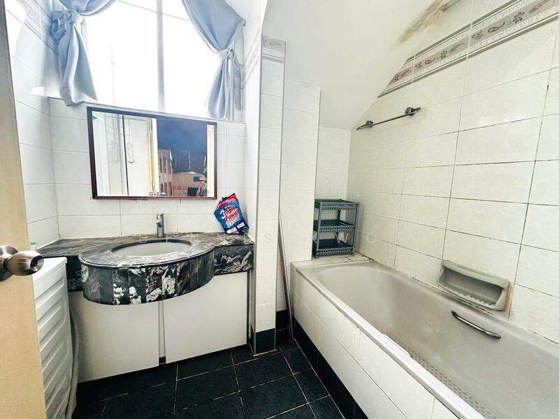 For Rent - Kingston Terrace