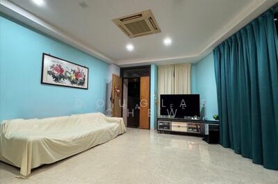 For Sale - Wak Hassan Semi-D, Good Value, 6 bedrooms!