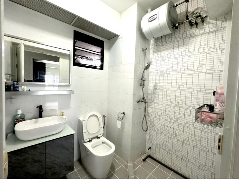 For Sale - 2D Sri Geylang Serai