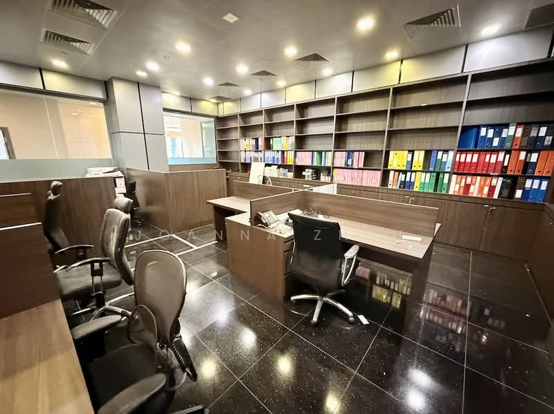 Fragrance Empire Building, 456 Alexandra Road, 10,366 sqft, Office For Rent, by Joanna Zhou, 60170590 - Interior - CommercialGuru.com.sg