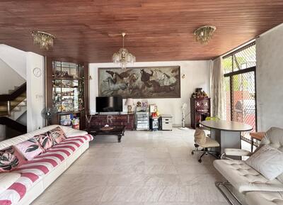 For Sale - Cheap! Cheap! Spacious, Rare Freehold Detached Plot, near MRT, Amenities, Park, Privacy!