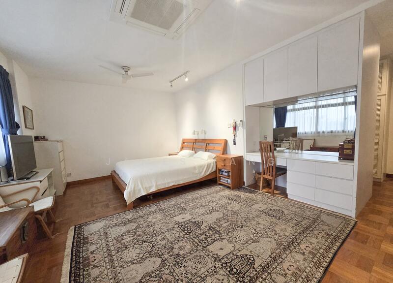 For Sale - Astrid Meadows