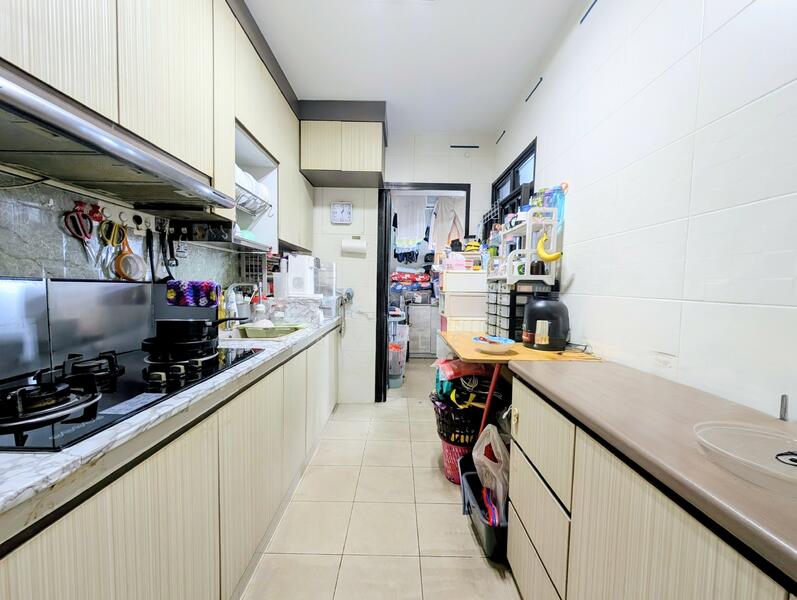 For Sale - 441B Clementi Avenue 3