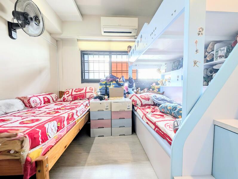 For Sale - 441B Clementi Avenue 3