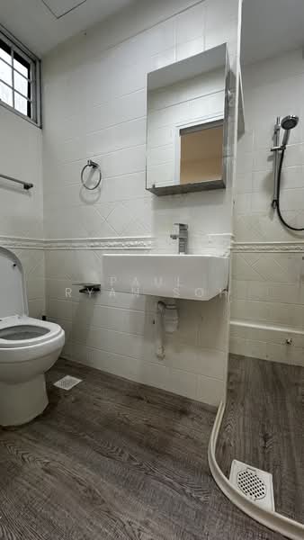 Beach Road room rental, , Room Rental, 120 sqft, Apartment For Rent, by Paul Ryan Soh, 60171090 - Bathroom - PropertyGuru.com.sg