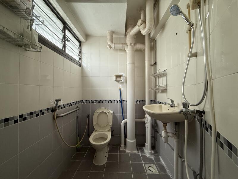 For Rent - 550 Jurong West Street 42