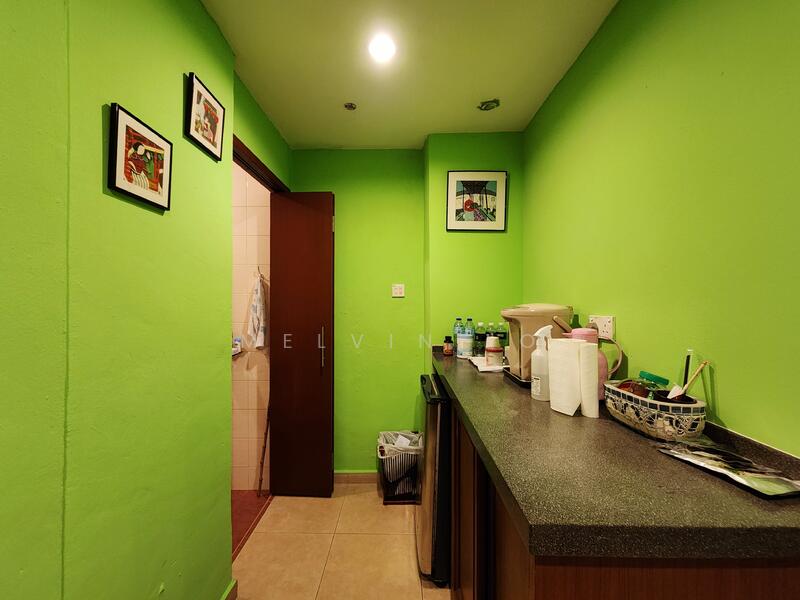 Shophouse For Rent! Rent 3.5 storey or individual levels! Club Street, Ang Siang Hill, Chinatown, Club Street, Ann Siang Hill, Chinatown, 650 sqft, Shop / Shophouse For Rent, by Melvin Lo, 60171205 - Kitchen - CommercialGuru.com.sg