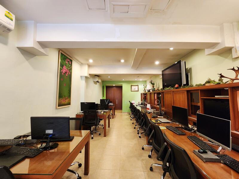 Shophouse For Rent! Rent 3.5 storey or individual levels! Club Street, Ang Siang Hill, Chinatown, Club Street, Ann Siang Hill, Chinatown, 650 sqft, Shop / Shophouse For Rent, by Melvin Lo, 60171205 - CommercialGuru.com.sg