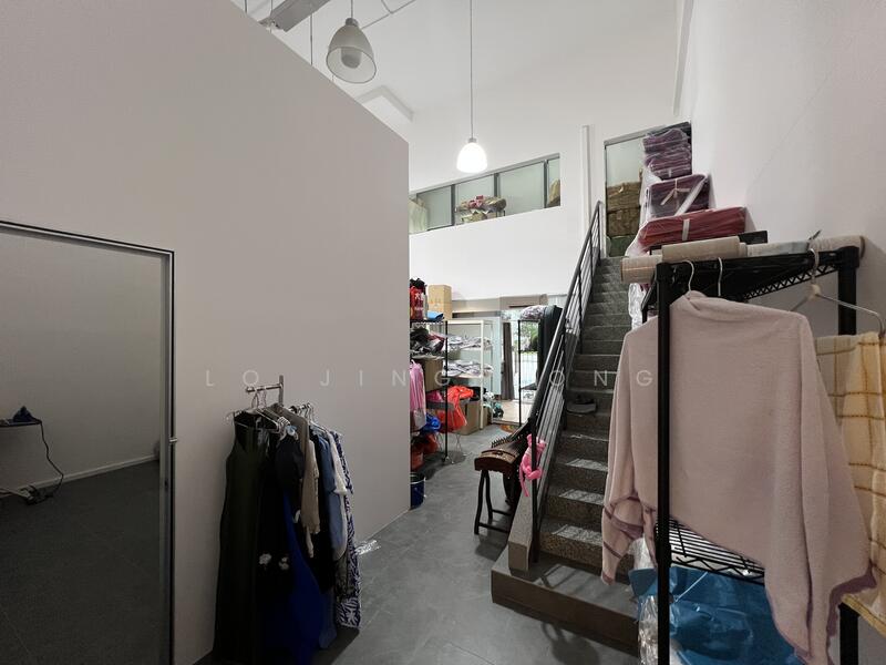 Oxley BizHub, 61 Ubi Road 1, 1,690 sqft, Light Industrial (B1) For Sale, by Lo Jing Long, 60171225 - CommercialGuru.com.sg