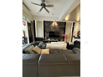 For Sale - Luxus Hills