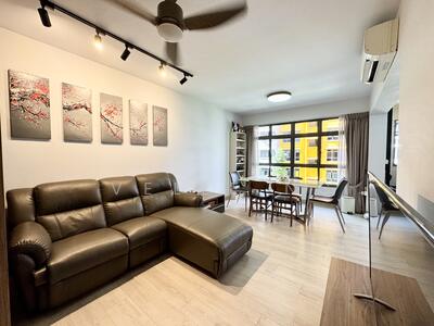 For Sale - 479C Yishun Street 42