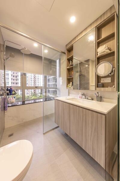 Versilia On Haig, 31 Ipoh Lane, East Coast / Marine Parade, 3 Bedrooms, 1,130 sqft, Condominium For Rent, by LiLi Koh, 60171427 - Bathroom - PropertyGuru.com.sg