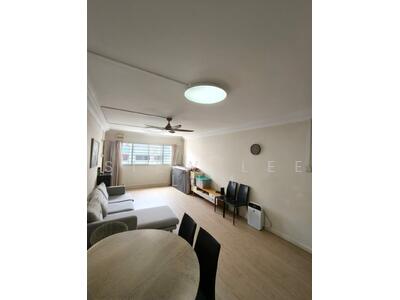 For Sale - 417 Bukit Batok West Avenue 4