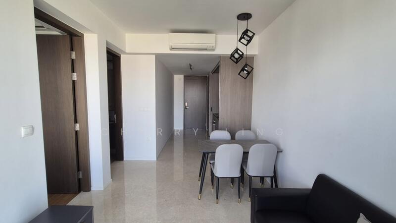 Avenue South Residence Condominium For Sale at S$ 1,000,000 | PropertyGuru Singapore - Living Room