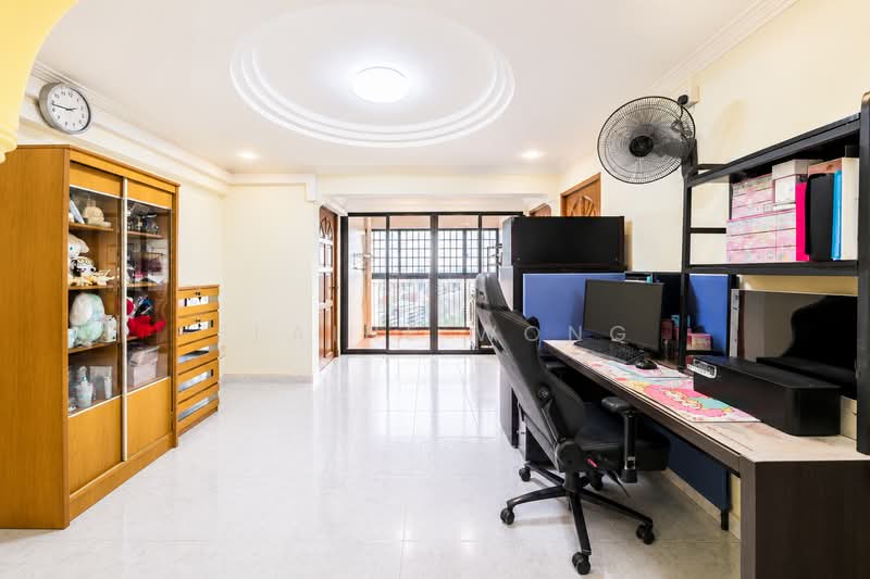 460 Ang Mo Kio Avenue 10, 460 Ang Mo Kio Avenue 10, 3 Bedrooms, 1,292 sqft, HDB Flat For Sale, by Elaine Wong, 60171547 - Study - PropertyGuru.com.sg