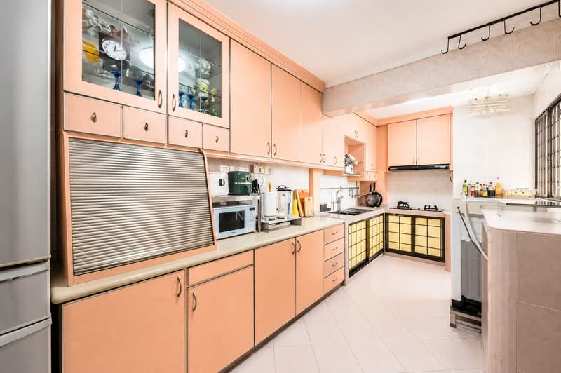 460 Ang Mo Kio Avenue 10, 460 Ang Mo Kio Avenue 10, 3 Bedrooms, 1,292 sqft, HDB Flat For Sale, by Elaine Wong, 60171547 - Kitchen - PropertyGuru.com.sg