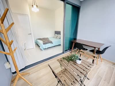 For Rent - J Gateway