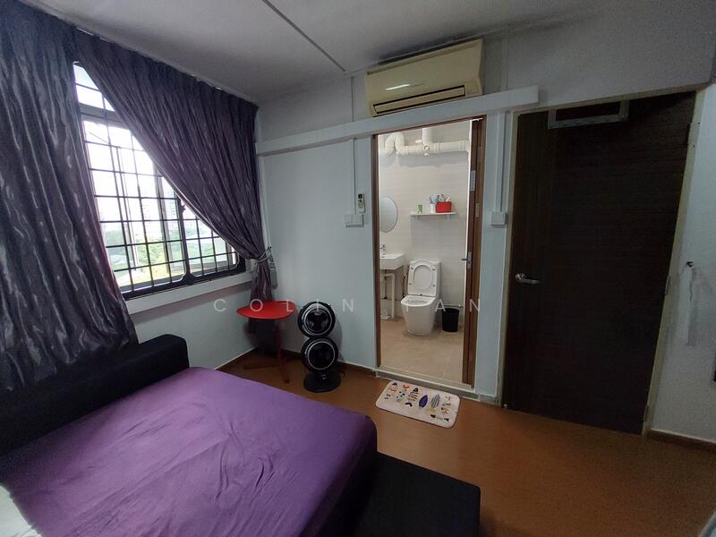 Master Bedroom @ 158 Yung Loh Road